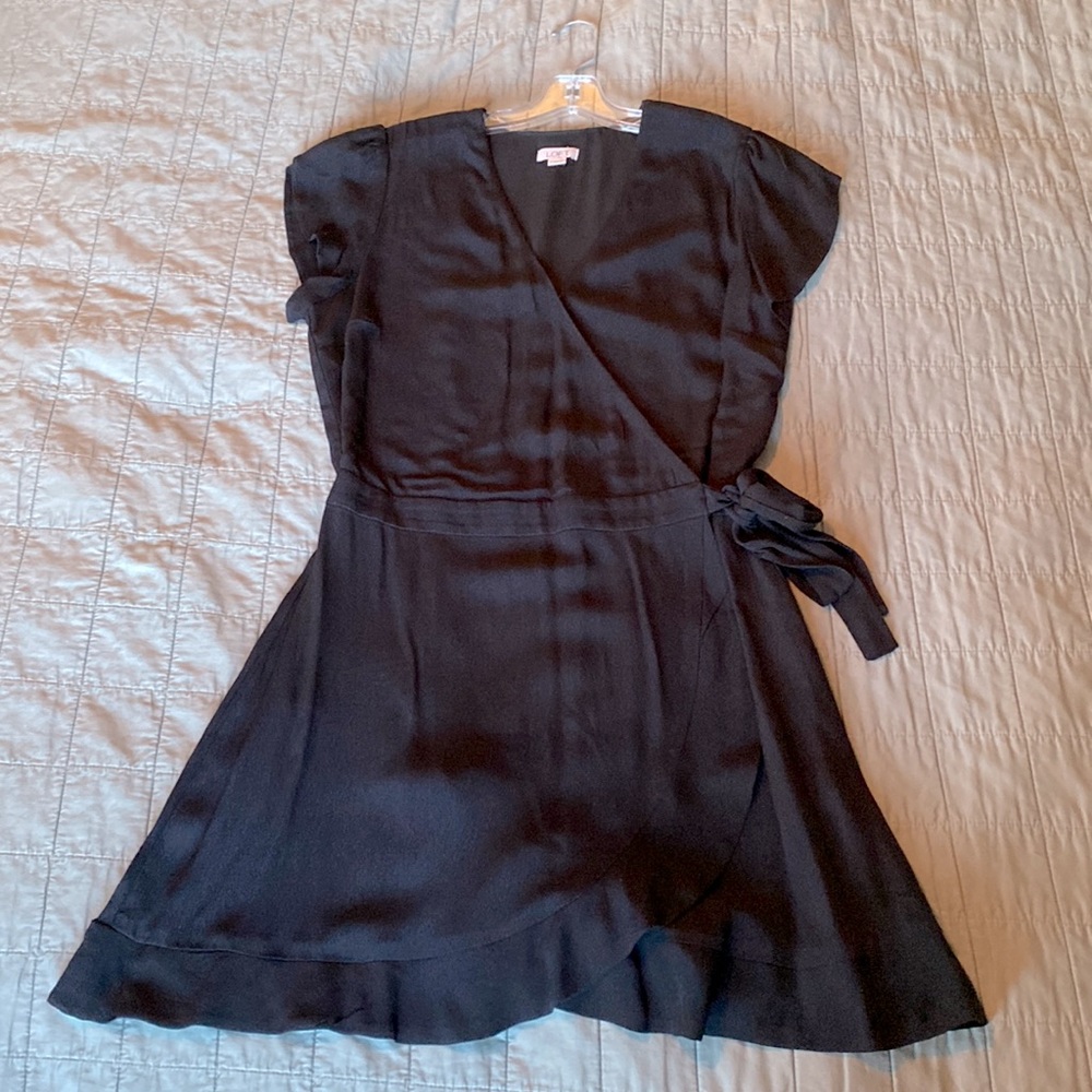 Loft. Romper/wrap skort. Size 8.